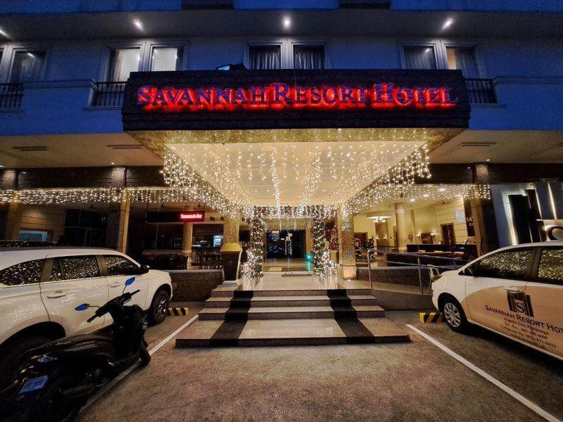 サバンナ リゾート ホテル アンヘレス エクステリア 写真